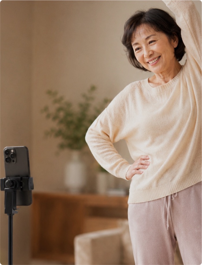 自宅で運動療法に取り組む女性